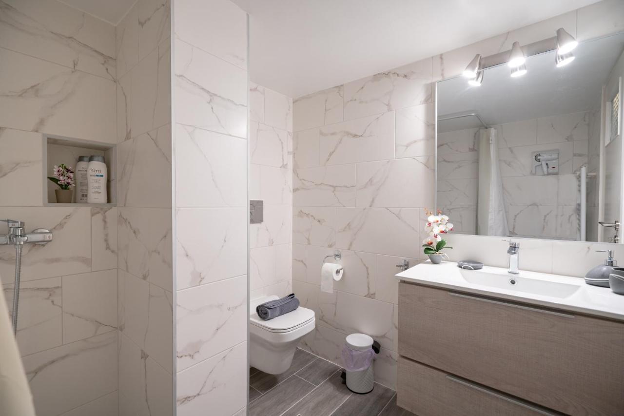 אתונה Agios Ioannis Metro St. 2 Bedrms 6 Pers. Apartment מראה חיצוני תמונה