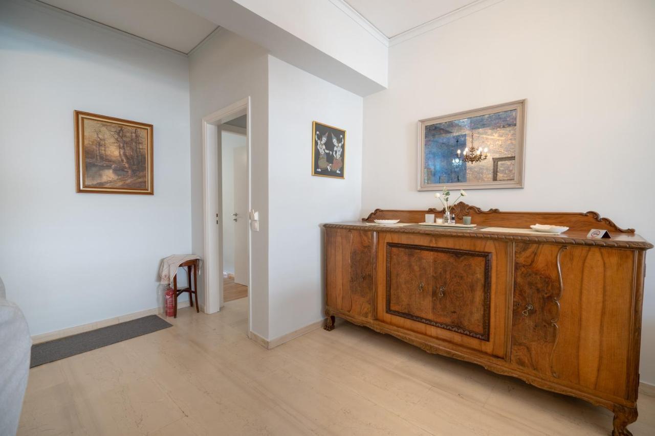 אתונה Agios Ioannis Metro St. 2 Bedrms 6 Pers. Apartment מראה חיצוני תמונה